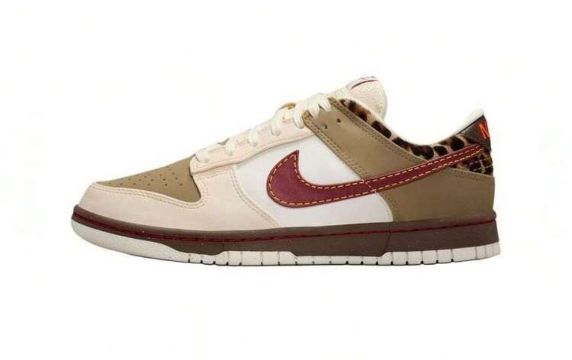 NIKE DUNK Low KHAKI