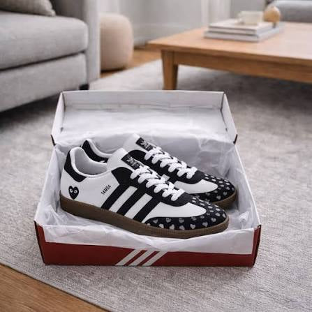 Samba *Black* CDG Heart Edition Sneakers