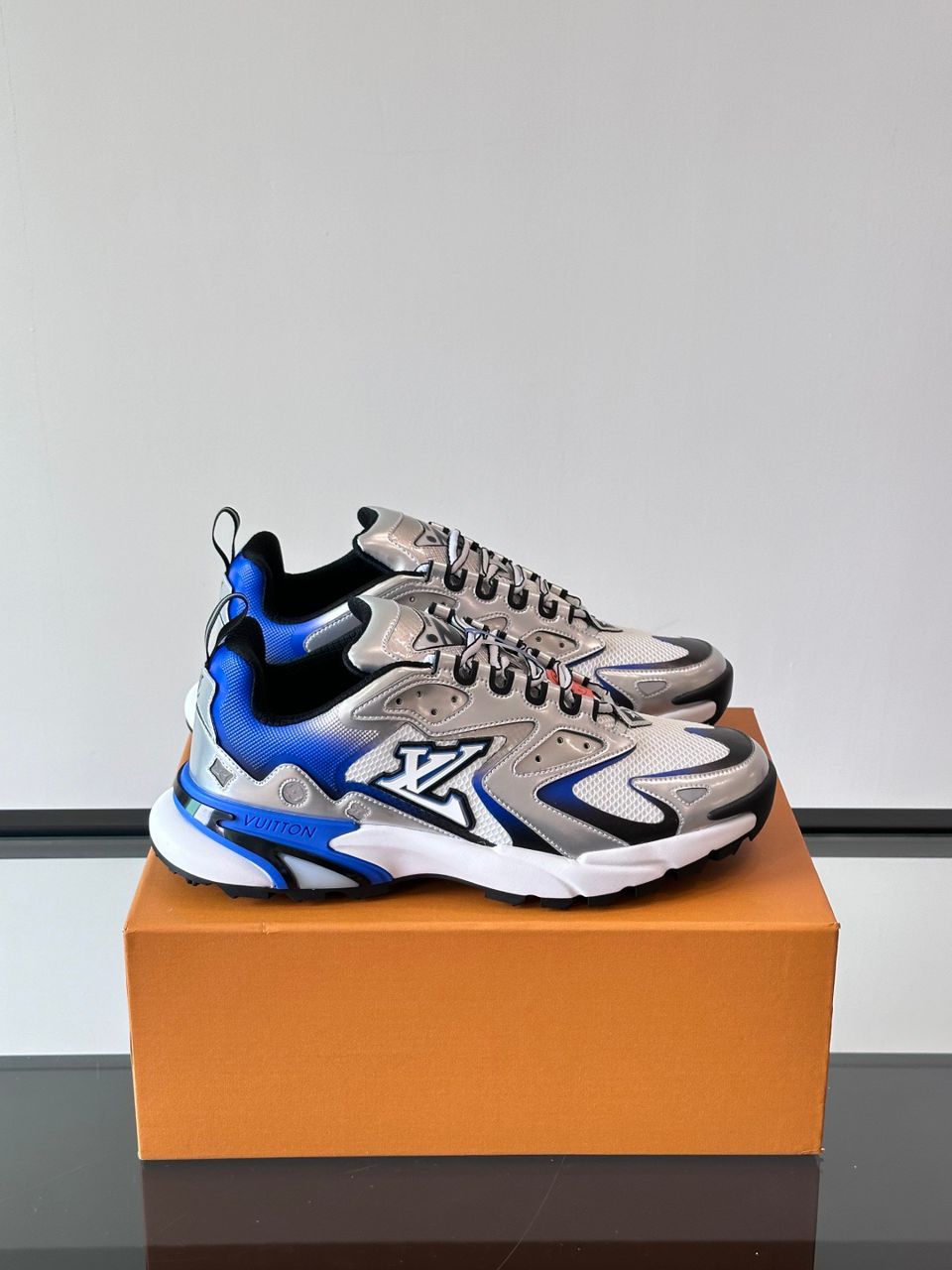 Louis Vuitton Runner Tatic Sneakers