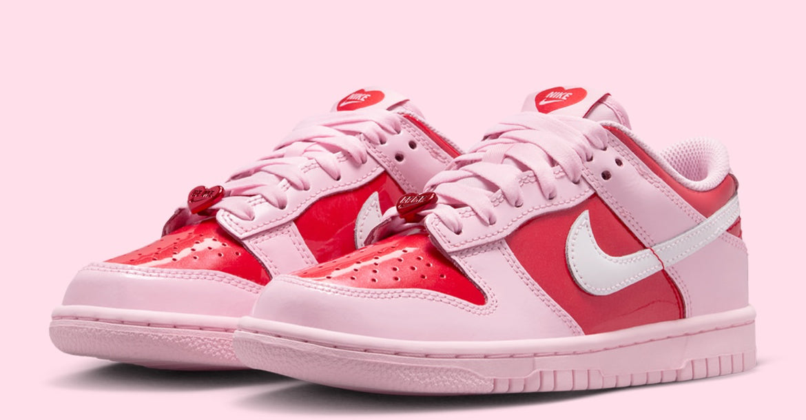 NIKE DUNK Low “VALENTINES DAY”