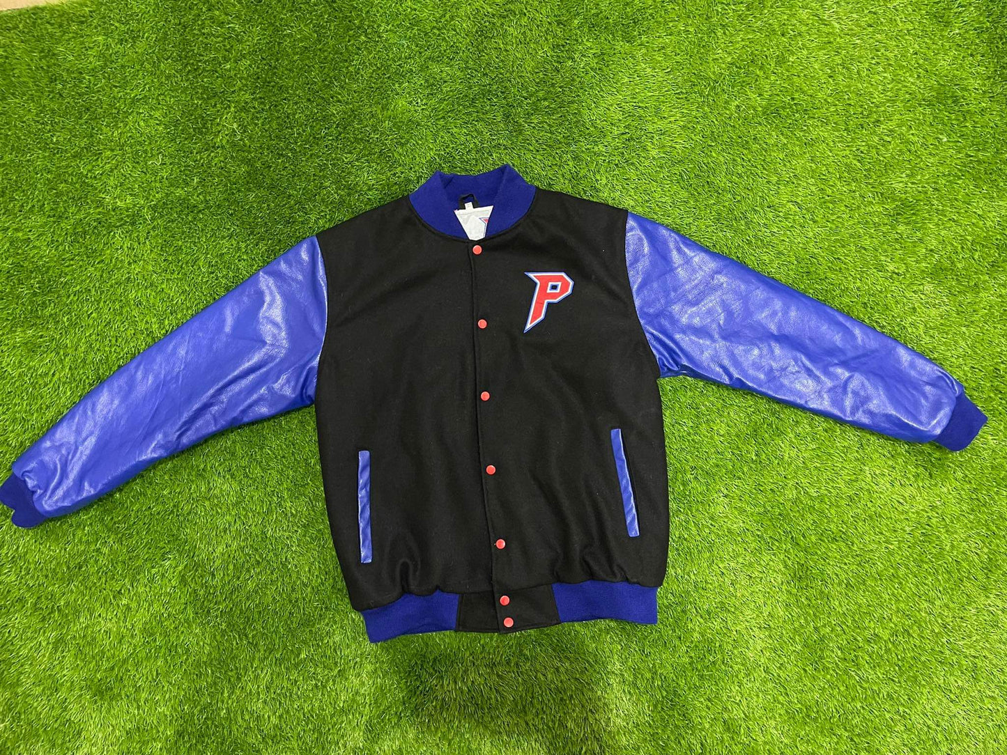 CUSTOM LETTERMAN