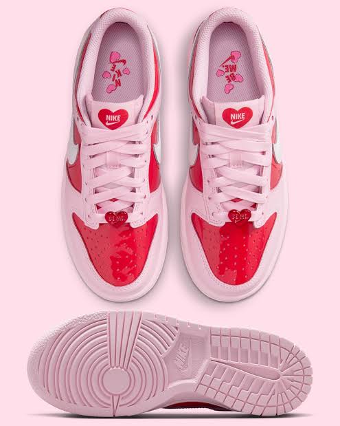 NIKE DUNK Low “VALENTINES DAY”