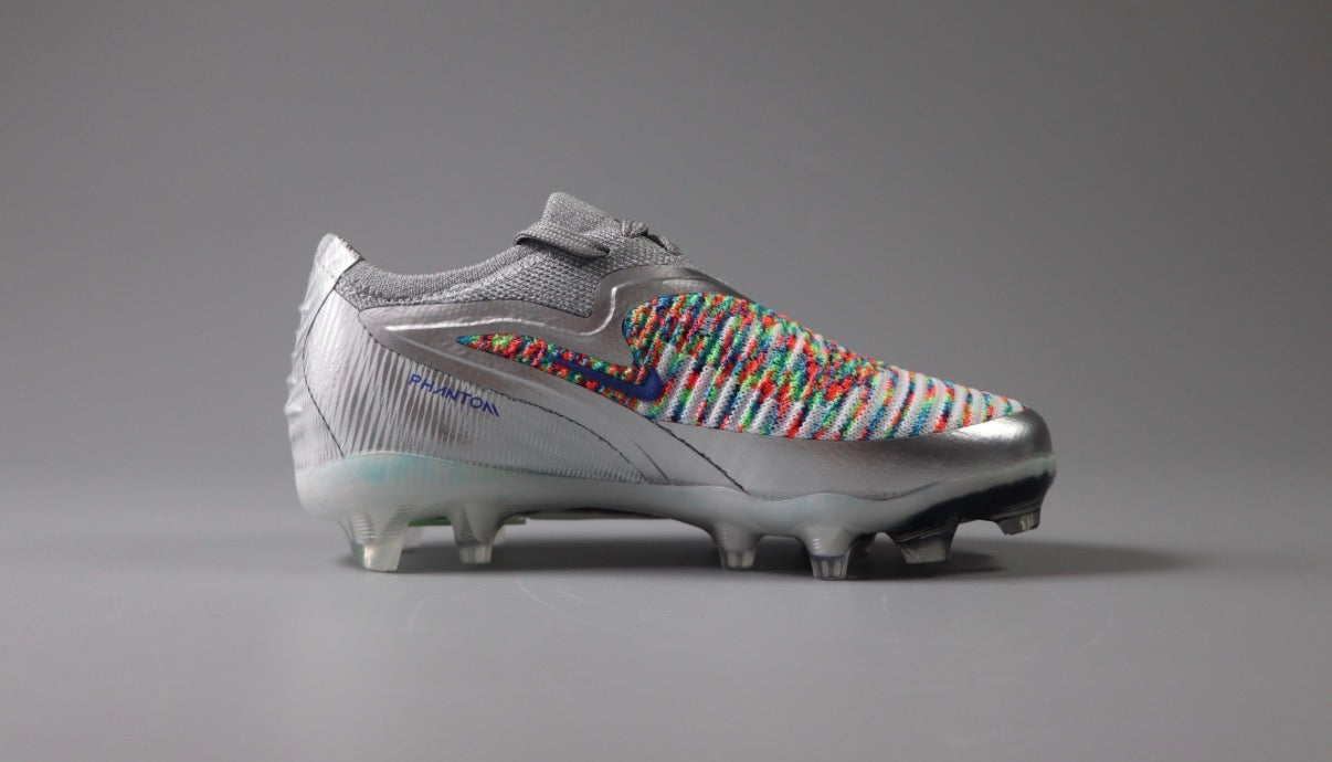SILVER CLEATS (KIDS)